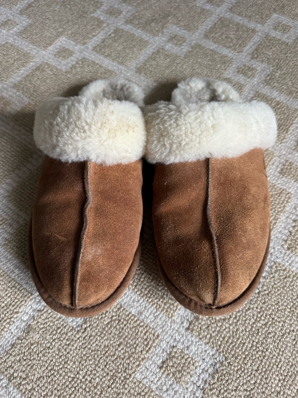 UGG Scuffette II Sheepskin Suede Slippers Chestnut Women’s US 9 - Picture 11 of 12